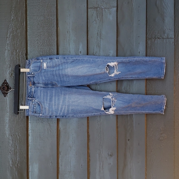 American Eagle AE Ripped Mom Jean sz 10 Women's - Picture 6 of 15